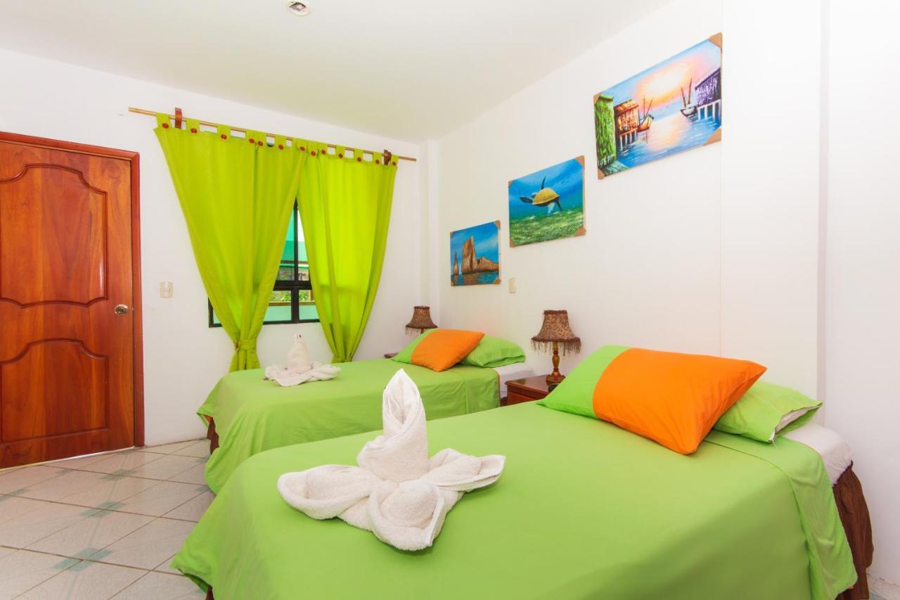 The Island Home Puerto Ayora  Εξωτερικό φωτογραφία
