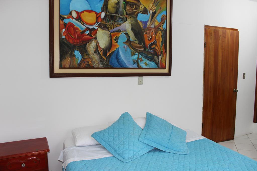 The Island Home Puerto Ayora  Εξωτερικό φωτογραφία