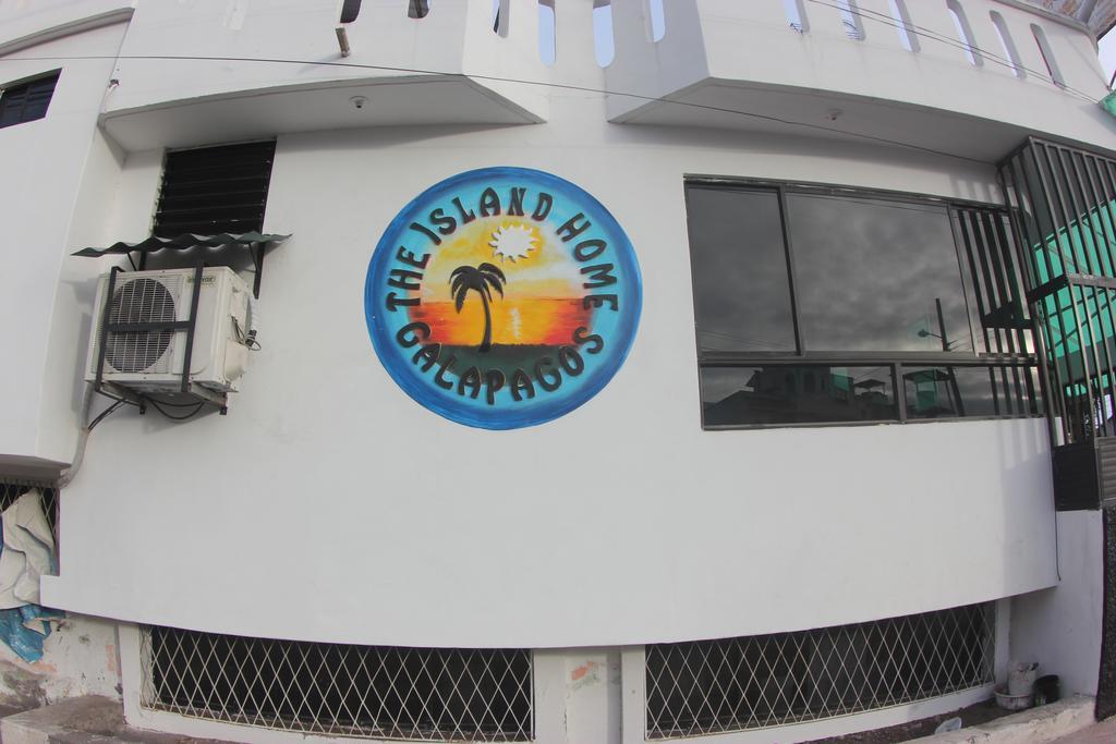 The Island Home Puerto Ayora  Εξωτερικό φωτογραφία